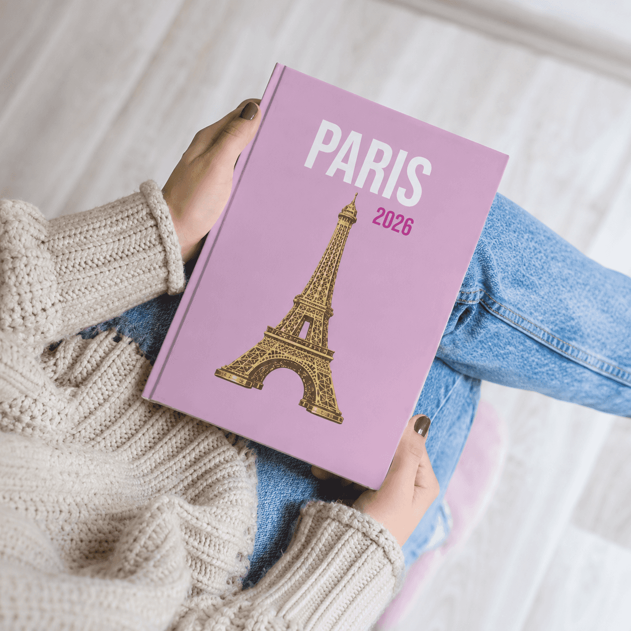 El álbum de fotos impreso en tapa dura de un cliente, de Paris.